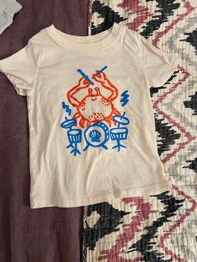Cat & Jack Cream Tee with Orange Crab and Blue Drum Graphic
